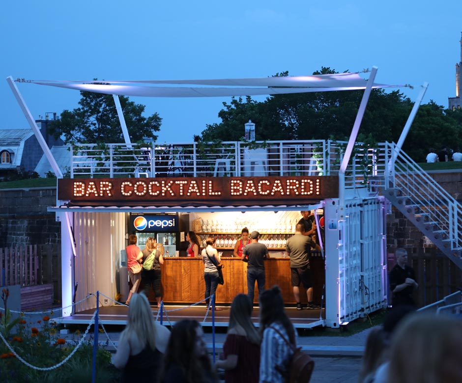 Custom Mobile Shipping Container Bar Designs for Rent